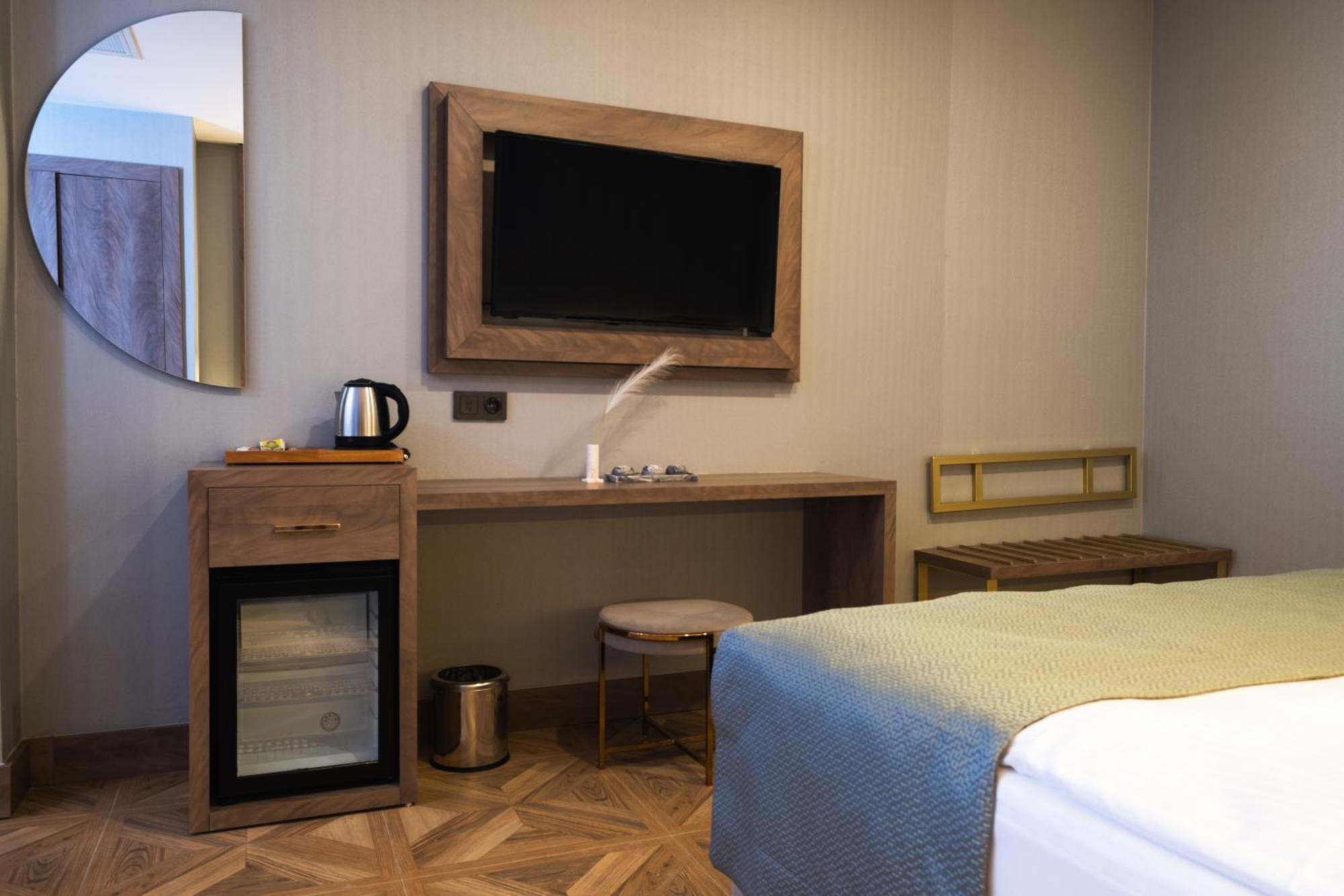 Buke Hotel Bomonti Istanbul Exterior foto