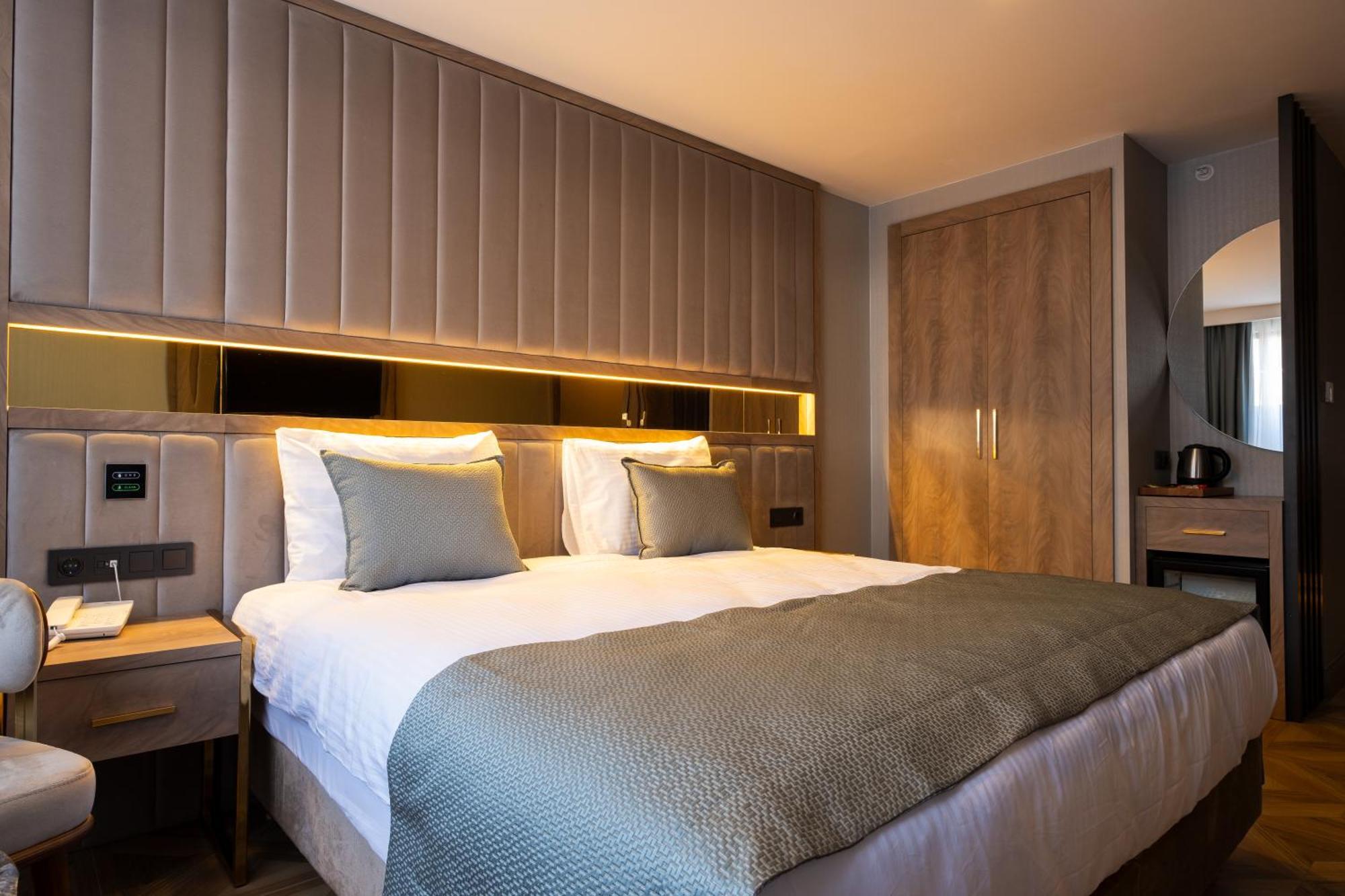 Buke Hotel Bomonti Istanbul Exterior foto